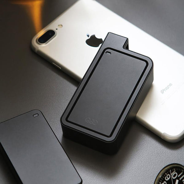 Q-SWAP 極速得電行動電源 5200_黑色