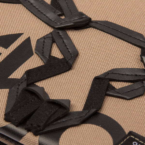 摺紙包_卡其公鹿頭骨 貼身小包