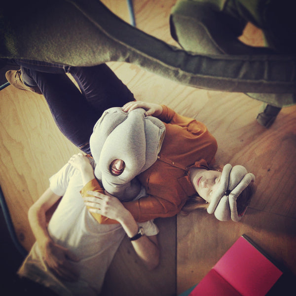 Ostrich Pillow_鴕鳥枕 Classic_紅色